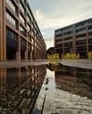La piazza delle lettere bagnata dalla pioggia. Foto di Paola Sarto @sartopaola (30/05/2024)