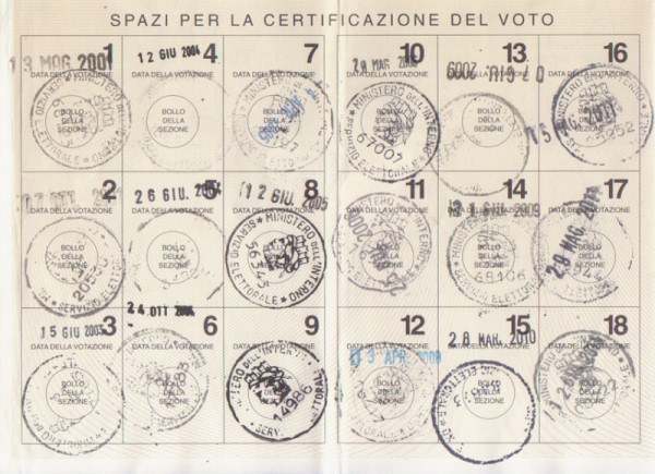 In vista delle elezioni comunali del 13 e 14 aprile, chi ha smarrito la tessera elettorale o ha esaurito gli spazi disponibili può ritirarne subito una nuova in Anagrafe (piazzetta Calderari, 3).